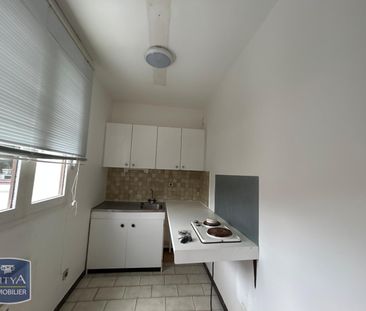 Location Appartement 1 pièce 31m² ST ETIENNE 42100 - Photo 5