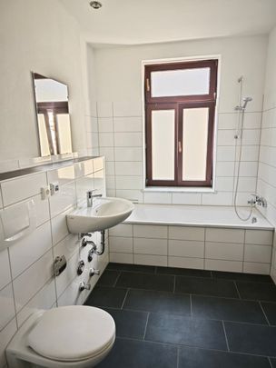 Individuelle 2 Raum Wohnung in Renovierung - Photo 1