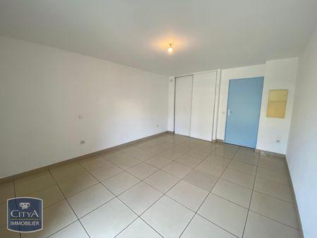 Location Appartement 1 pièce 27m² STE CLOTILDE 97490 - Photo 5