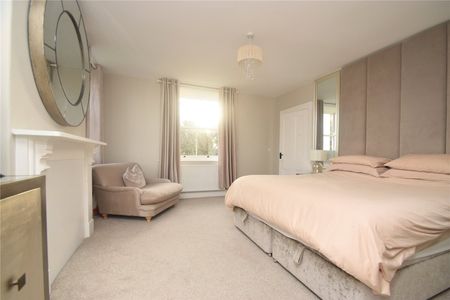 6 bed detached house to rent in High Street, Cloughton, YO13 - Photo 5