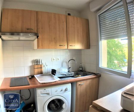 Location Appartement 2 pièces 42m² CAHORS 46000 - Photo 2