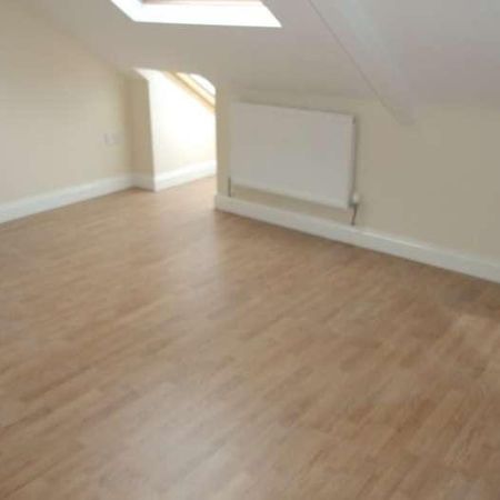 City Road, Roath, Cardiff, CF24 - Photo 4