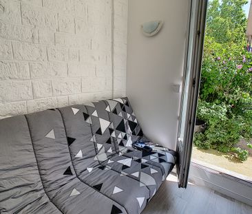 Studio meublé avec terrasse – Calme absolu au cœur du 11e – 14 rue ... - Photo 4