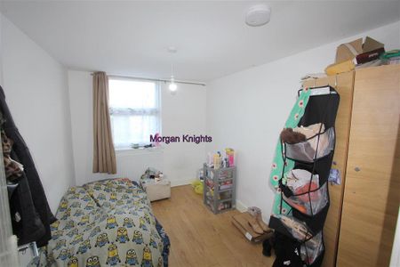 5 bedroom terraced house to rent - Photo 3