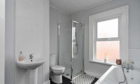 116 My Ladys Road, Belfast, BT6 8FD - Photo 2