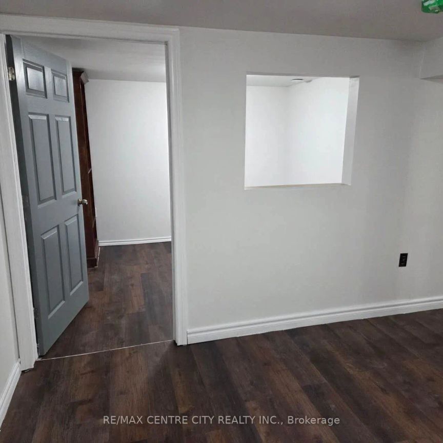 1461 Glengary Avenue W #Basement - Photo 1