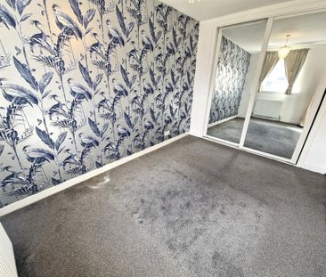 2 bedroom ground floor flat to rent - Photo 4