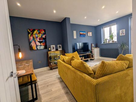 2 bedroom terraced house to rent - Photo 5