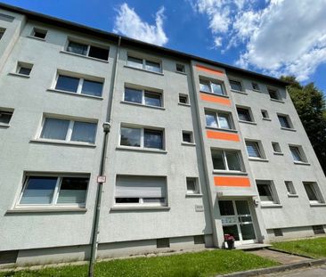 *modernisierte Balkonwohnung mit Tageslichtbad* - Photo 2