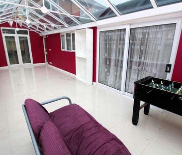 Bilton Road, Rugby, CV22 - Photo 1