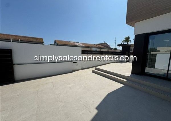 Villa in Algorfa, for rent