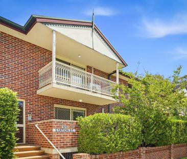 FIRST FLOOR UNIT - Photo 6