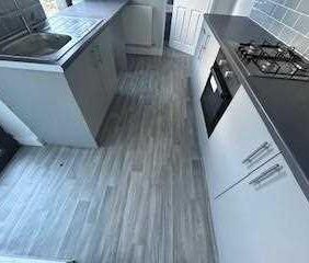 3 bedroom terraced house to rent - Photo 4
