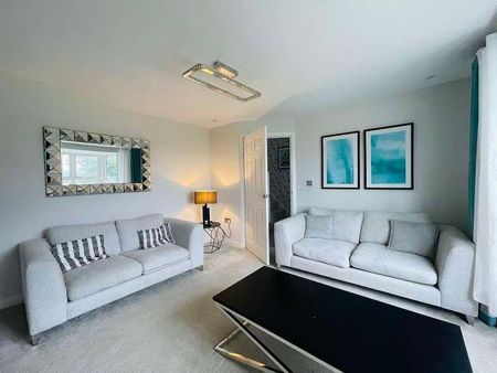 Westvale Road, RH6 - Photo 5