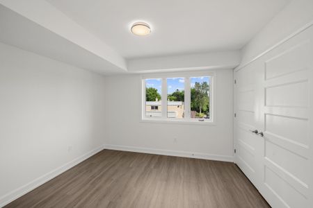 For Lease - 998 Hollington Street Unit# Upper, Carlington - Central Park, Ontario - Photo 4