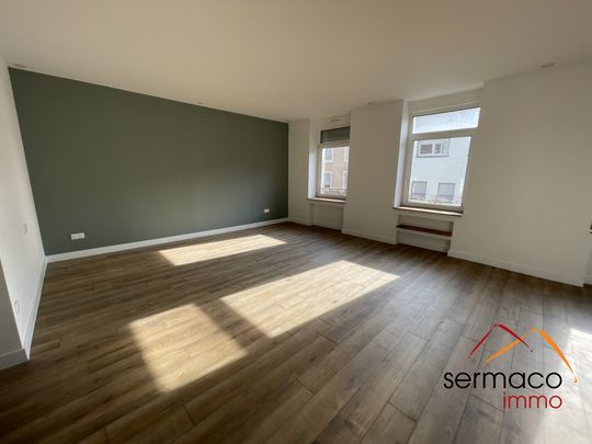 Appartement de type F2 proche du centre-ville - Photo 1