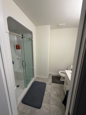 For Lease - 395 Magnolia Lane, Lakeshore, Ontario - Photo 3