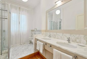 via solferino, 5, Forte dei Marmi, Tuscany 55042