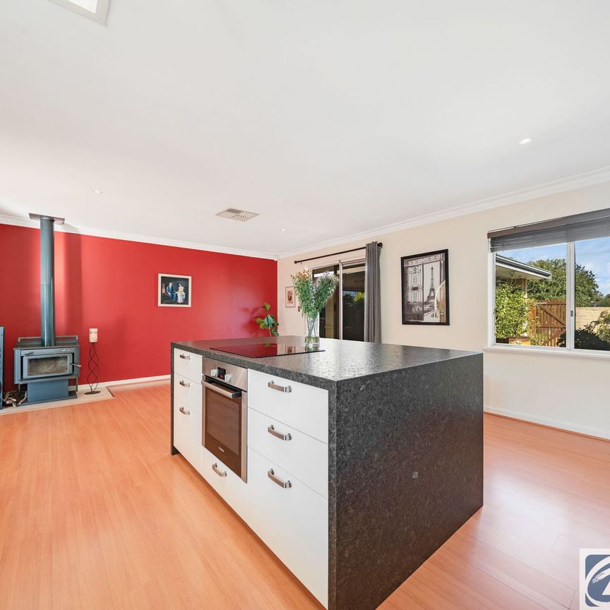 PERFECT LOCATION! - Photo 1