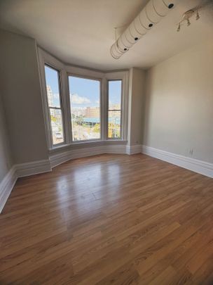 For Lease - 139 1/2 John Street Unit# 4, Hamilton, Ontario - Photo 1