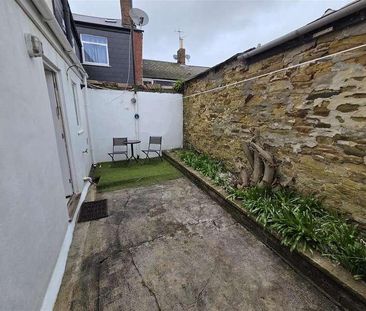 Truro, TR1 - Photo 5