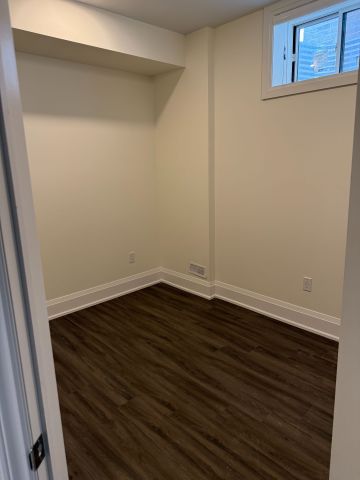 For Lease - 590 Kleinburg Summit Way Unit# Lower, Vaughan, Ontario - Photo 4