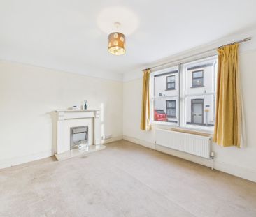 Three bed semi-detached house to rent in Race Hill, Launceston, PL15 - Photo 5