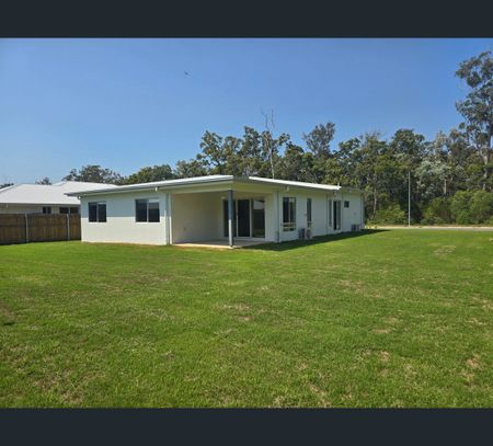 24 Stardust Crescent, Burrum Heads, Qld 4659 - Photo 3