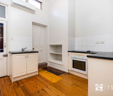 One Bedroom Apartment - Photo 1