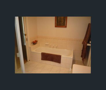 Fantastic Three-Bedroom Family Home - Photo 6