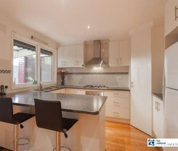 13 Moore Road, 3803, Hallam Vic - Photo 2