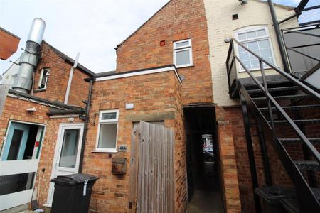 1 bedroom flat to rent - Photo 5