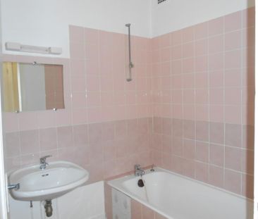 Location Appartement 2 pièces 42m² NANCY 54000 - Photo 2