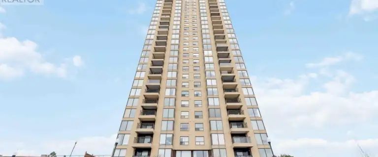 2806 - 545 ST LAURENT BOULEVARD | 2806 - 545 ST LAURENT BOULEVARD, Ottawa - Photo 1