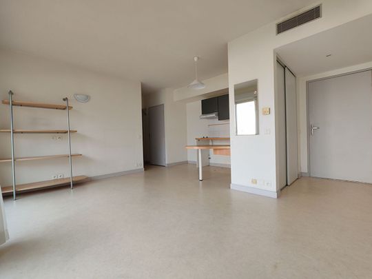 Location Appartement 2 pièces 35m² - Photo 1