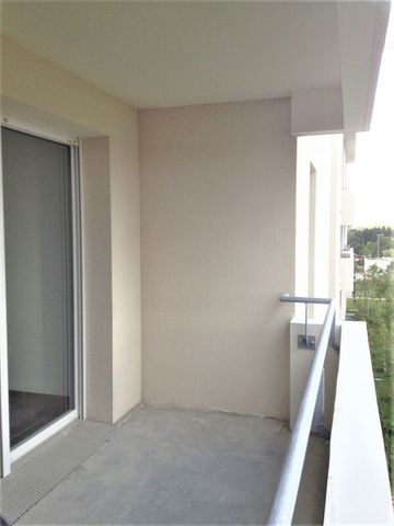 Location Appartement 3 pièces 54m² LORMONT 33310 - Photo 4