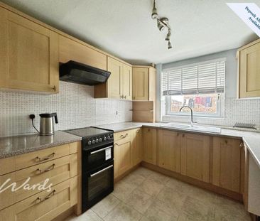 2 bedroom ground floor flat to rent - Photo 2