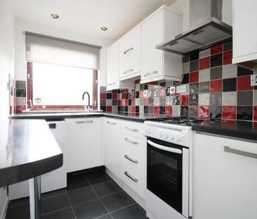Ilay Court, Bearsden, Glasgow - Photo 1