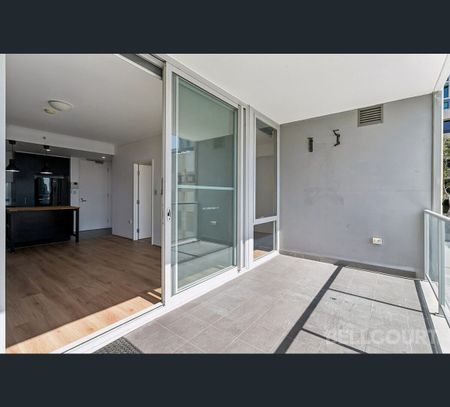 41/15 Aberdeen Street, Perth, WA 6000 - Photo 2