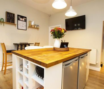 2 bedroom terraced house to rent - Photo 4