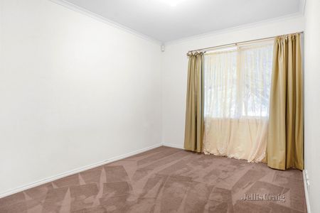 1/5 Sunray Avenue, Cheltenham - Photo 2