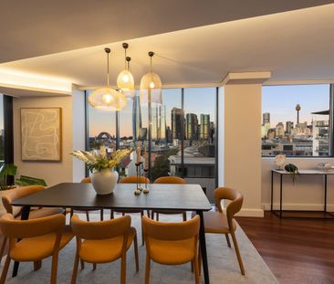 Multi Level Penthouse with Panoramic City and Harbour Views - Photo 3