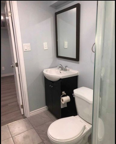 For Lease - 87 Spruce Pine Crescent, Vaughan, Ontario - Photo 4