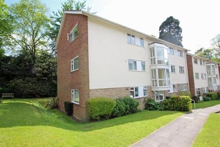 2 Bed Flat, Cliveden Close, BN1 - Photo 5