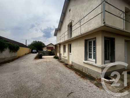 Location Appartement 4 pièces 79m² BEAUNE 21200 - Photo 5