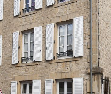 À CHARLEVILLE MEZIERES - Photo 1