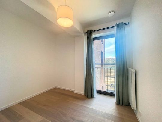 Appartement te huur - Photo 1