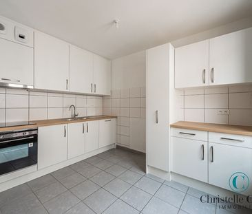 Appartement - STRASBOURG - 66m² - 2 chambres - Photo 2