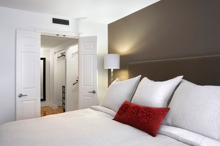 For Lease - 164 Cumberland Street Unit# 507, Toronto, Ontario - Photo 3