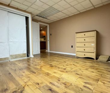 For Lease - 186 Henderson Avenue, Markham, Ontario - Photo 5